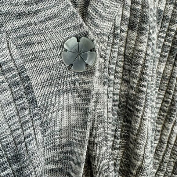 JH Collectibles Gray Heather Long Bell Sleeve Stretchy Button Front Cardigan XL - Picture 3 of 5